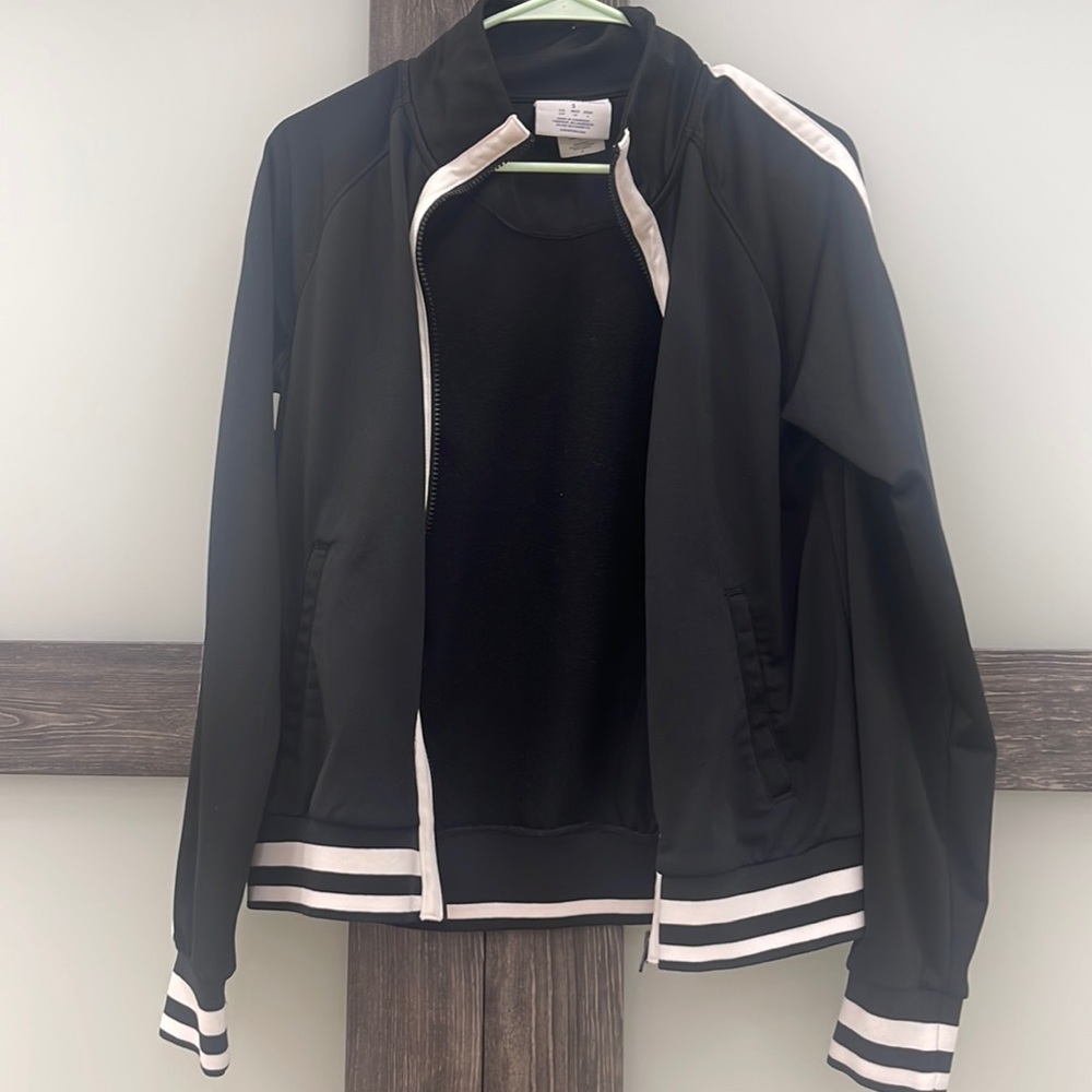 Zip up sweater
